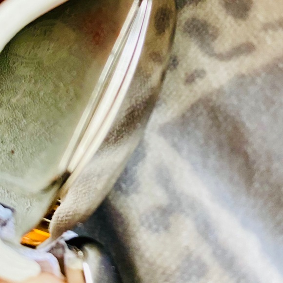 Vans El Dorado Black Leather Velcro Strap Watch - Picture 3 of 6